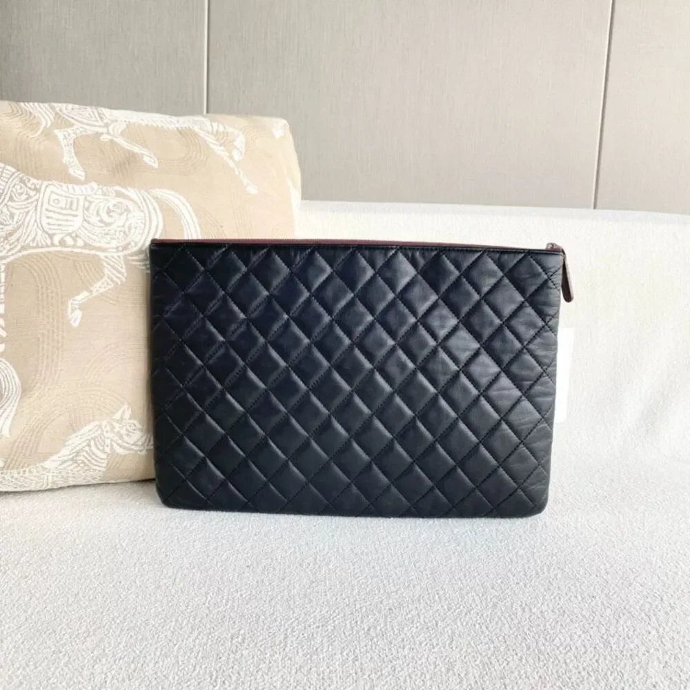 Chanel Women Pre-Loved Bag Very Good Condition